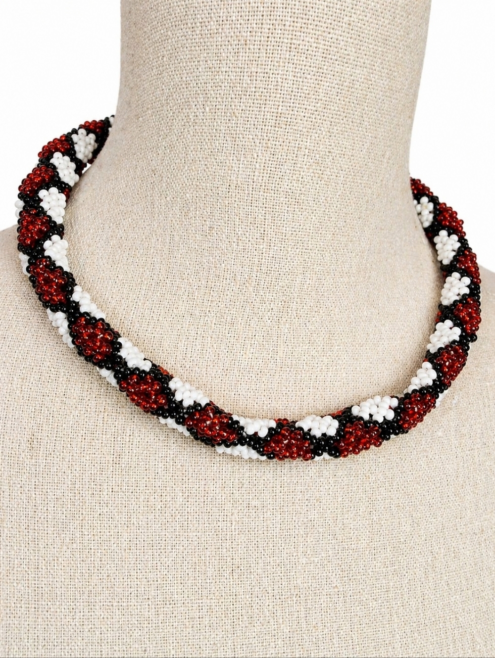 Handmade Red Black White Seed Bead Spiral Rope Necklace 80s